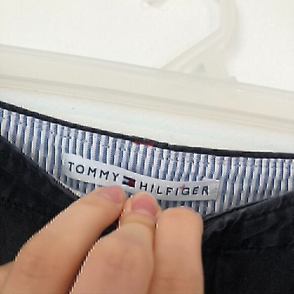 TOMMY HILFIGER Solid Black 100% Cotton Five Pocket Chino Shorts 4 in 4" In sz 4 - Picture 3 of 6
